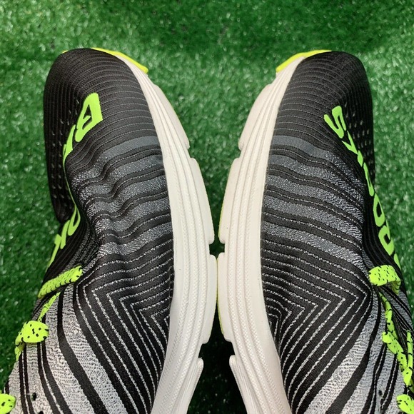 brooks hyperion men’s size 14 D med ‘black/nightlife’ running shoes 1102341D083 main image 15